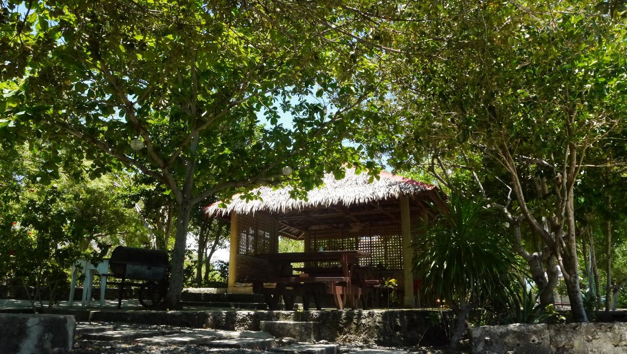 Moalboal T Breeze Coastal Resort Eksteriør billede