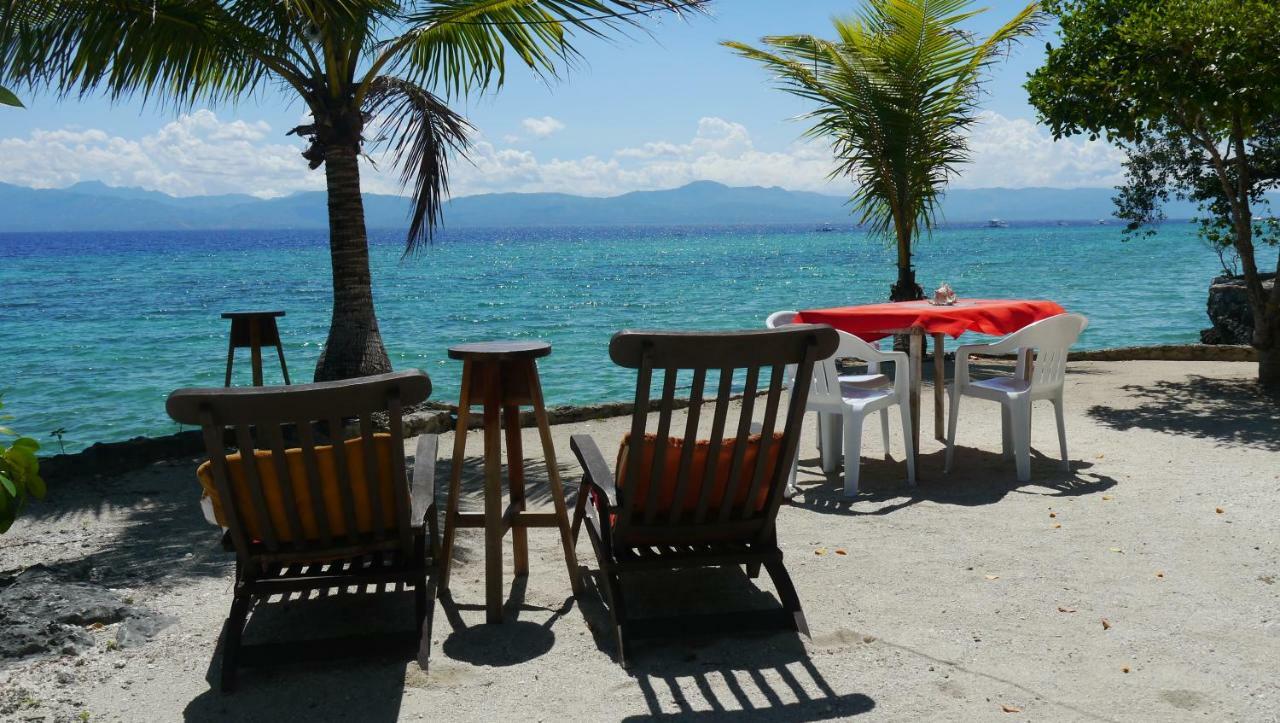 Moalboal T Breeze Coastal Resort Eksteriør billede